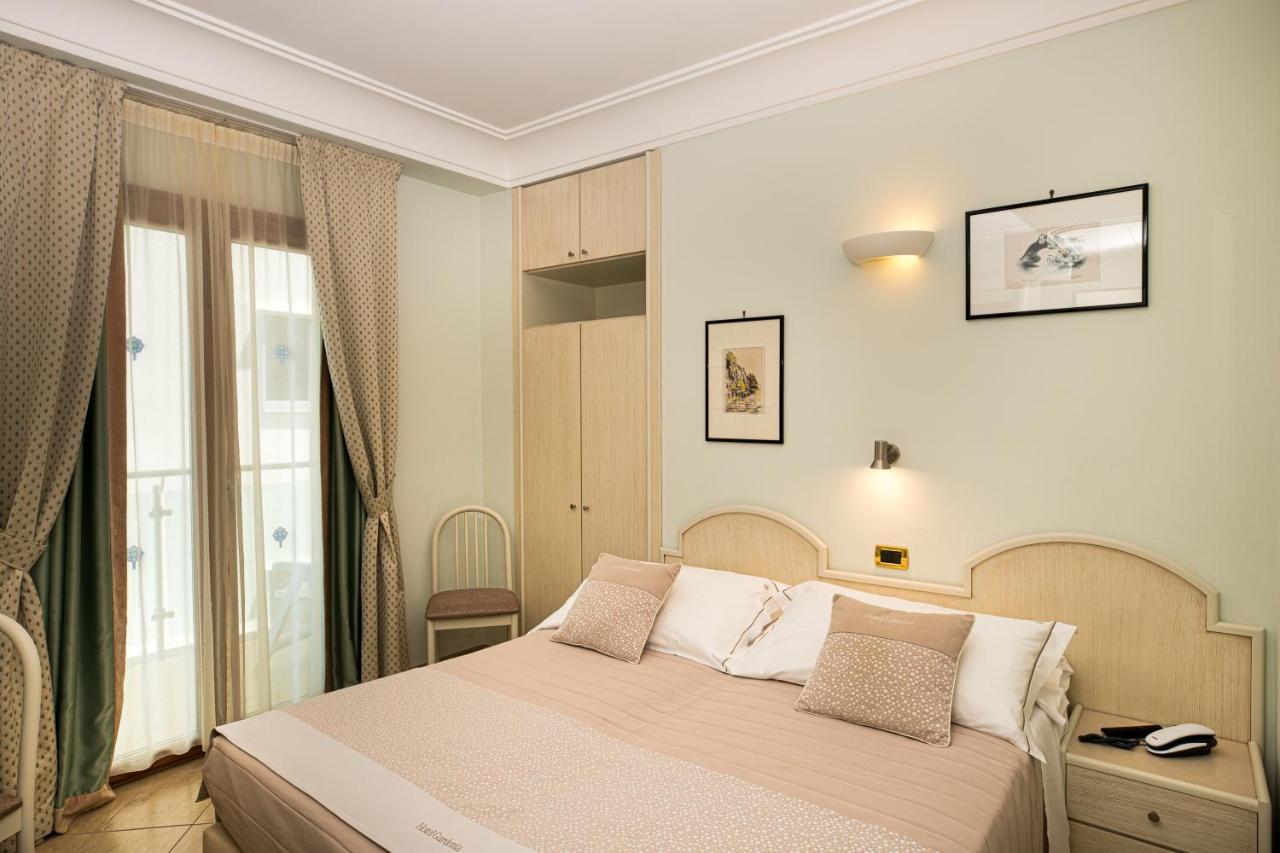 Hotel Gardenia Sorrento, Ascend Hotel Collection Buitenkant foto