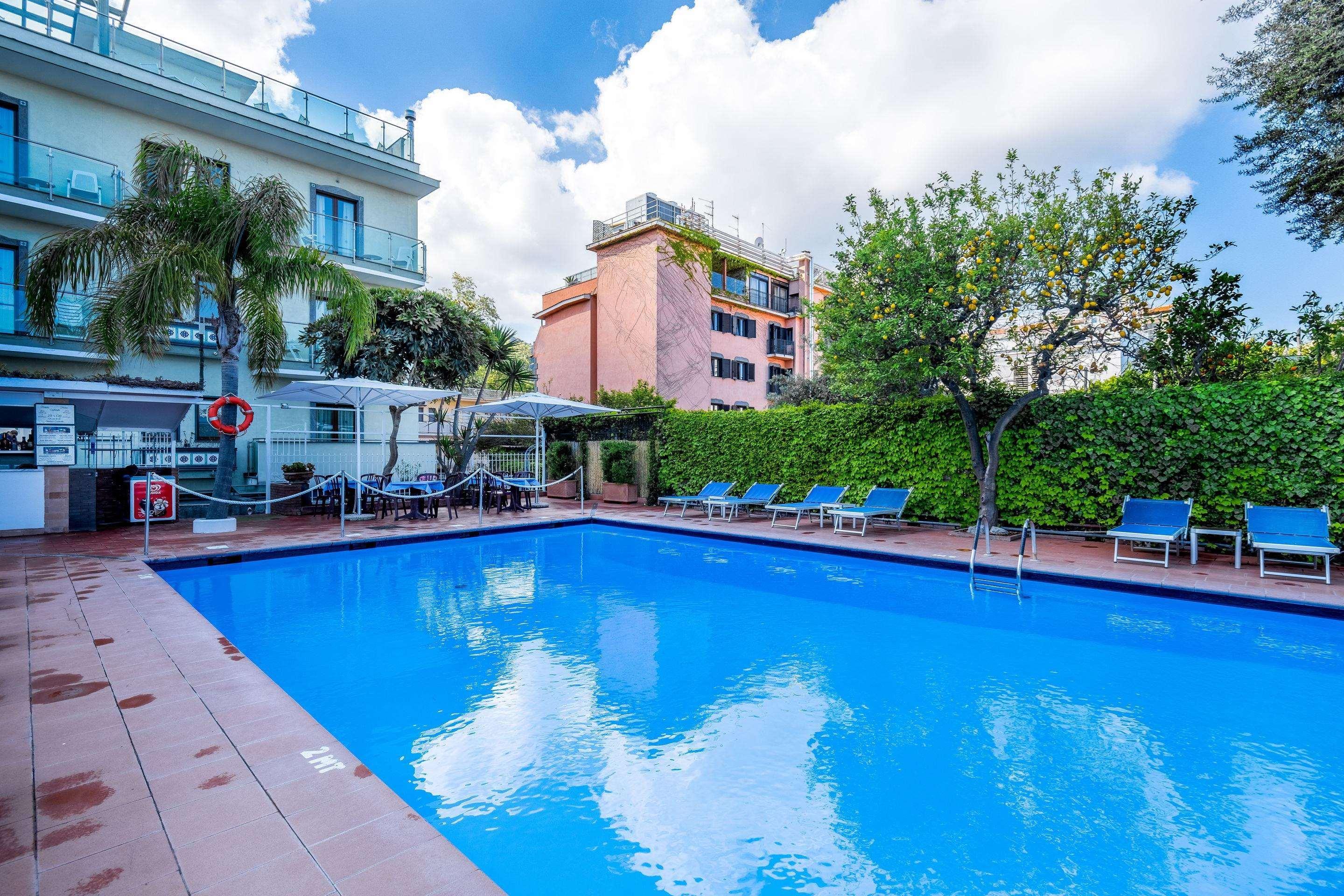 Hotel Gardenia Sorrento, Ascend Hotel Collection Buitenkant foto